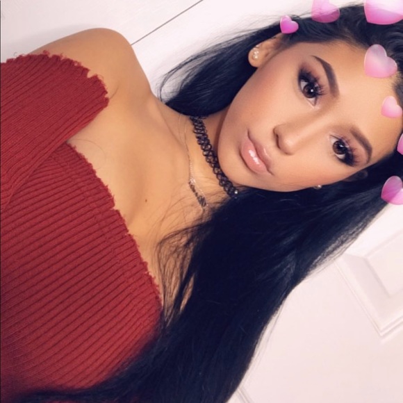 Off The Shoulder Long Sleeve Crop - Burgundy